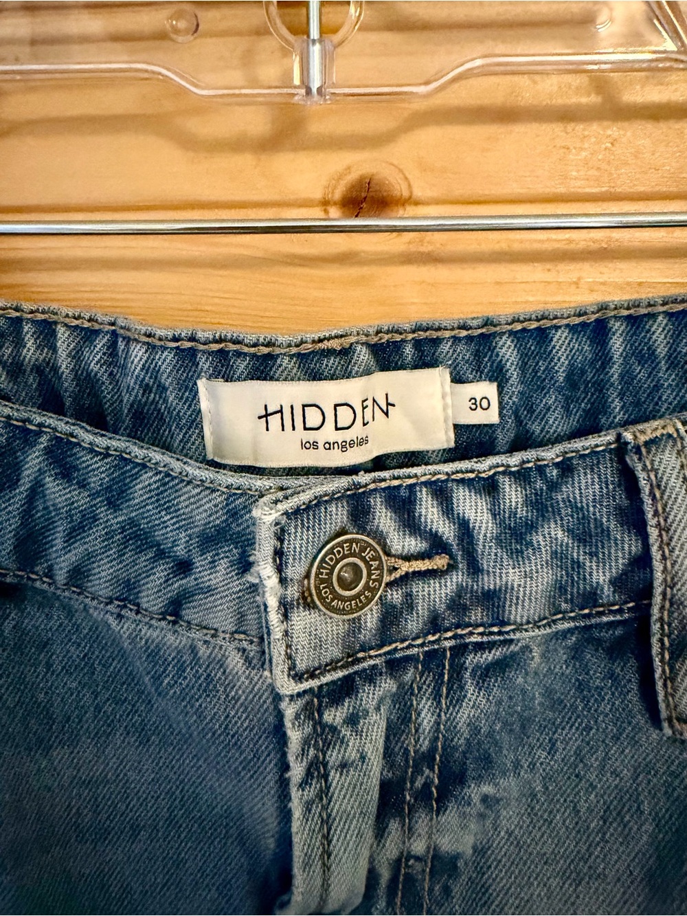 Los Angeles Light Blue Barrel Denim Jeans - Picture 3 of 5